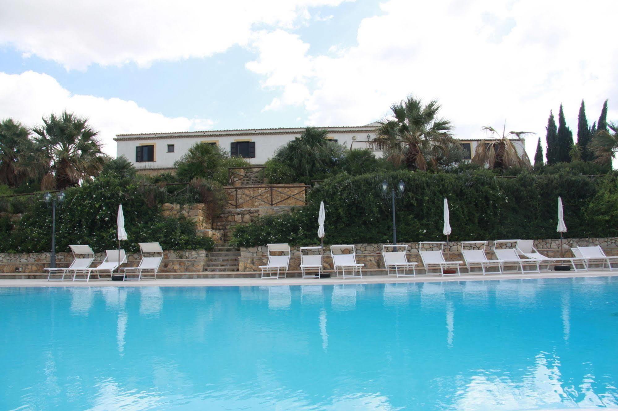 Don Giovanni Hotel Sambuca di Sicilia Exteriör bild